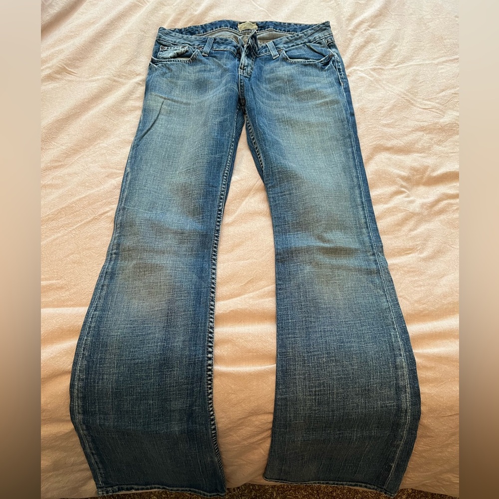 BKE jeans vintage Y2K low rise boot cut jeans. Size 30